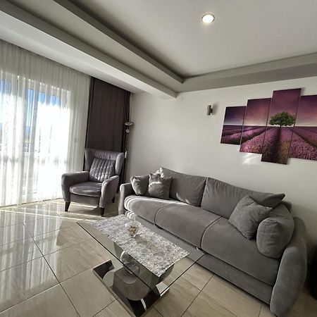 Apartment Nada Makarska Exterior foto